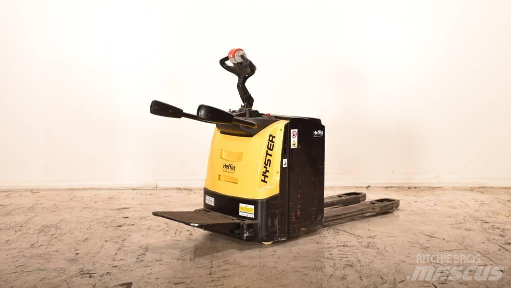Hyster P3.0S Transpaletas Eléctricas con plataforma