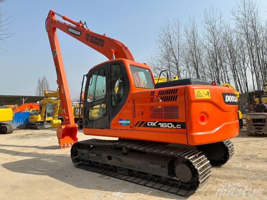 Doosan DX 160 LC Mini excavadoras < 7t