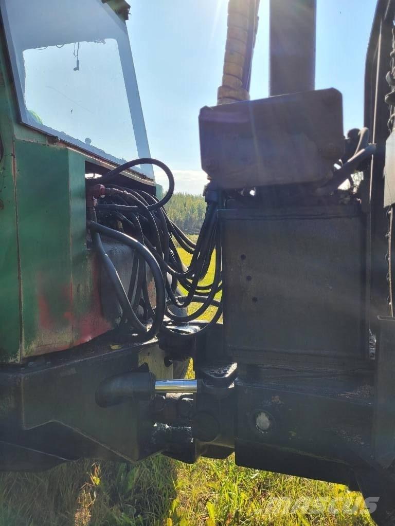 Lokomo 909 Autocargadoras