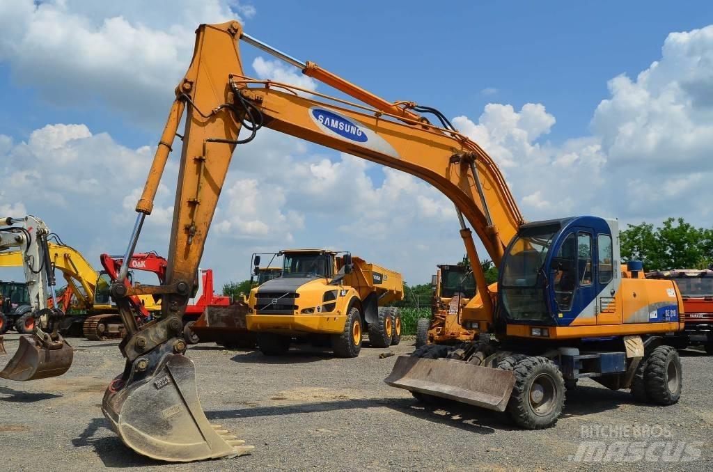 Samsung SE 210 W-2 Excavadoras de ruedas