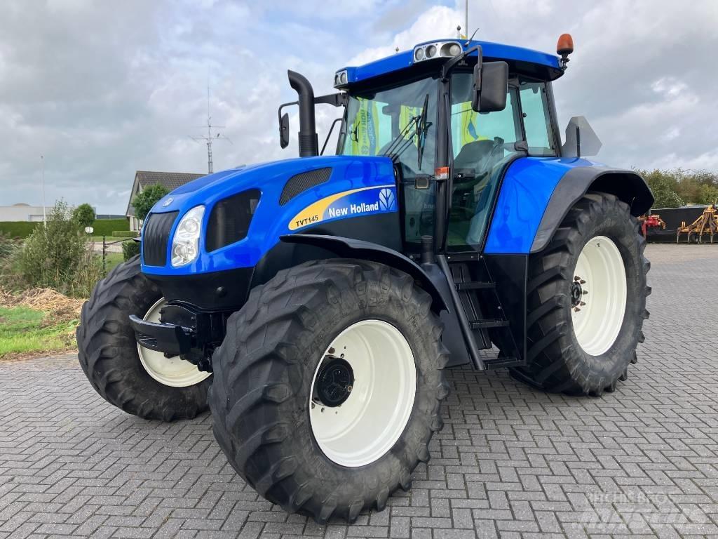 New Holland TVT 145 Tractores