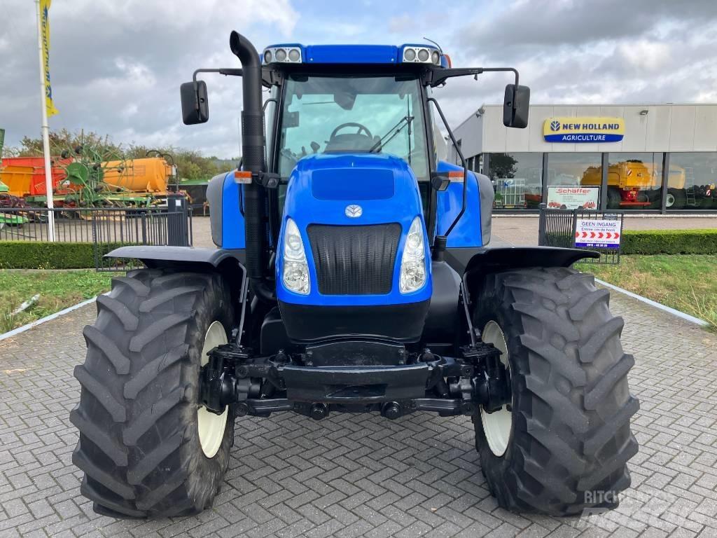New Holland TVT 145 Tractores