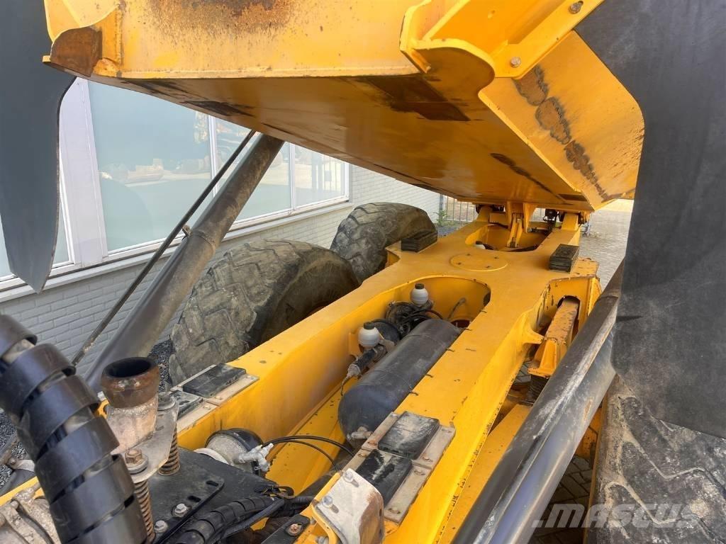 Volvo A25E Dúmpers articulados