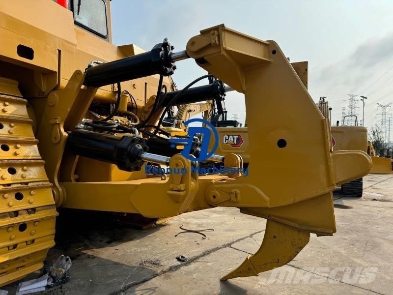 CAT D 10 R Buldozer sobre oruga
