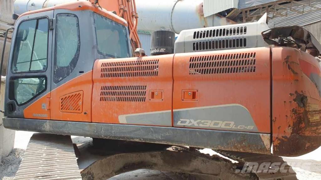Doosan DX 300 LC-5 Excavadoras de cadenas