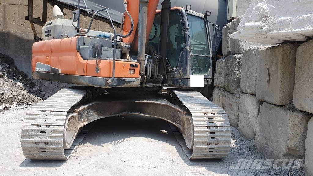 Doosan DX 300 LC-5 Excavadoras de cadenas