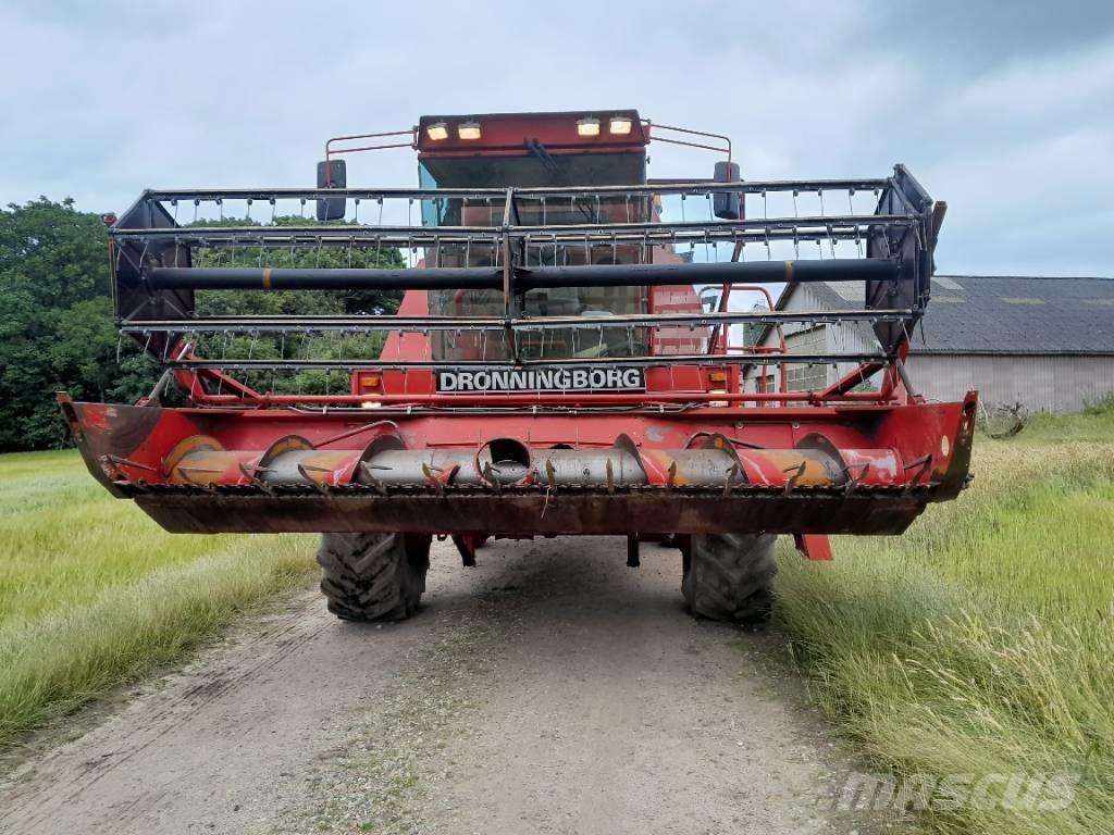 Dronningborg D 7500 Cosechadoras combinadas