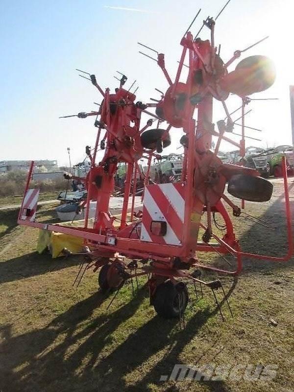 Kuhn GF8702 Rastrillos y henificadores