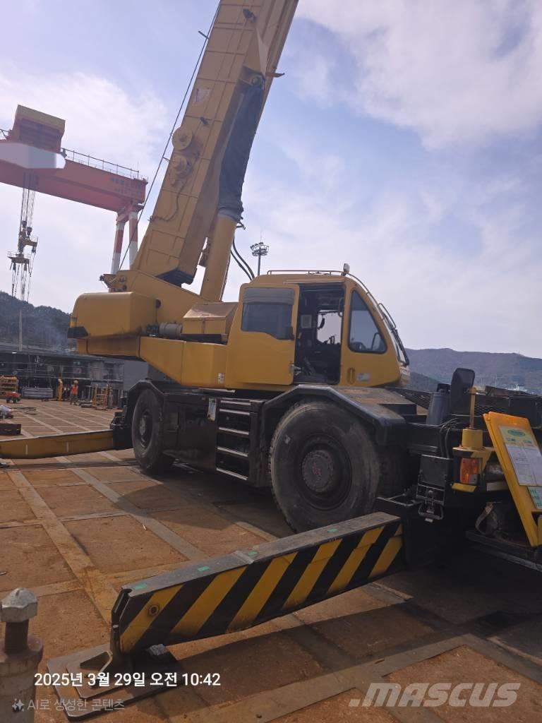 Kobelco RK 450 Grúas autopropulsadas
