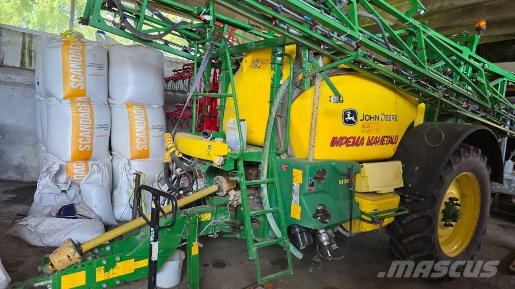 John Deere M 740 i Pulverizadores arrastrados