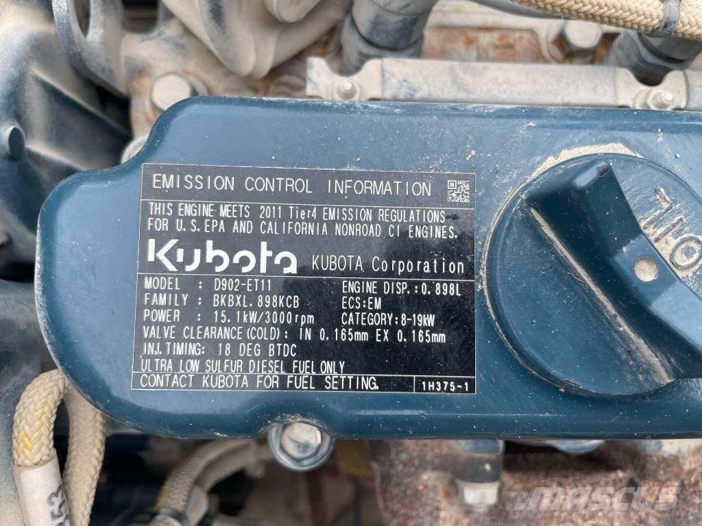 Bomag BW 90 AD-5 Rodillos de doble tambor