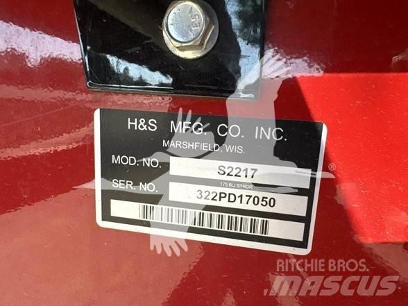 H&S 2217 Remolques esparcidores de estiércol