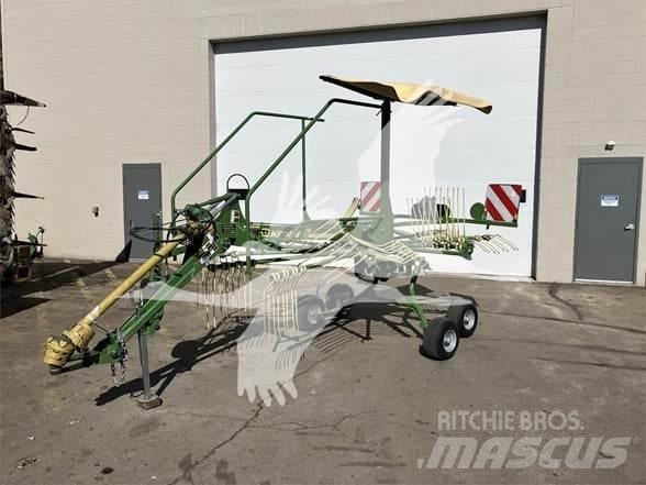 Krone SW46T Rastrillos y henificadores