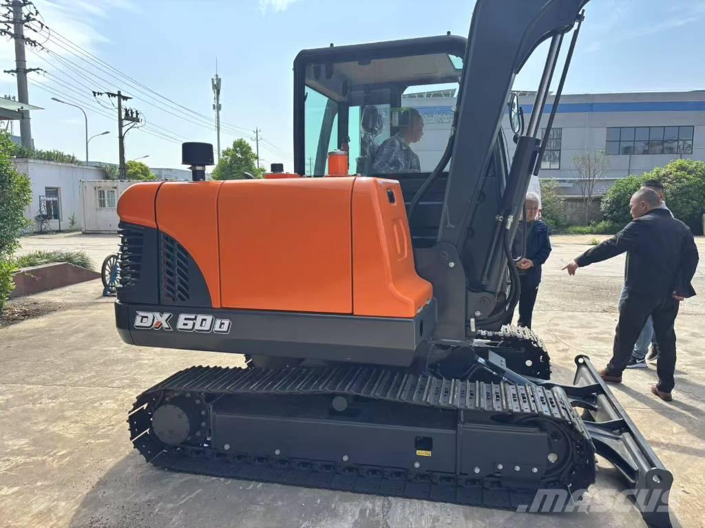 Doosan DX60 Excavadoras de cadenas