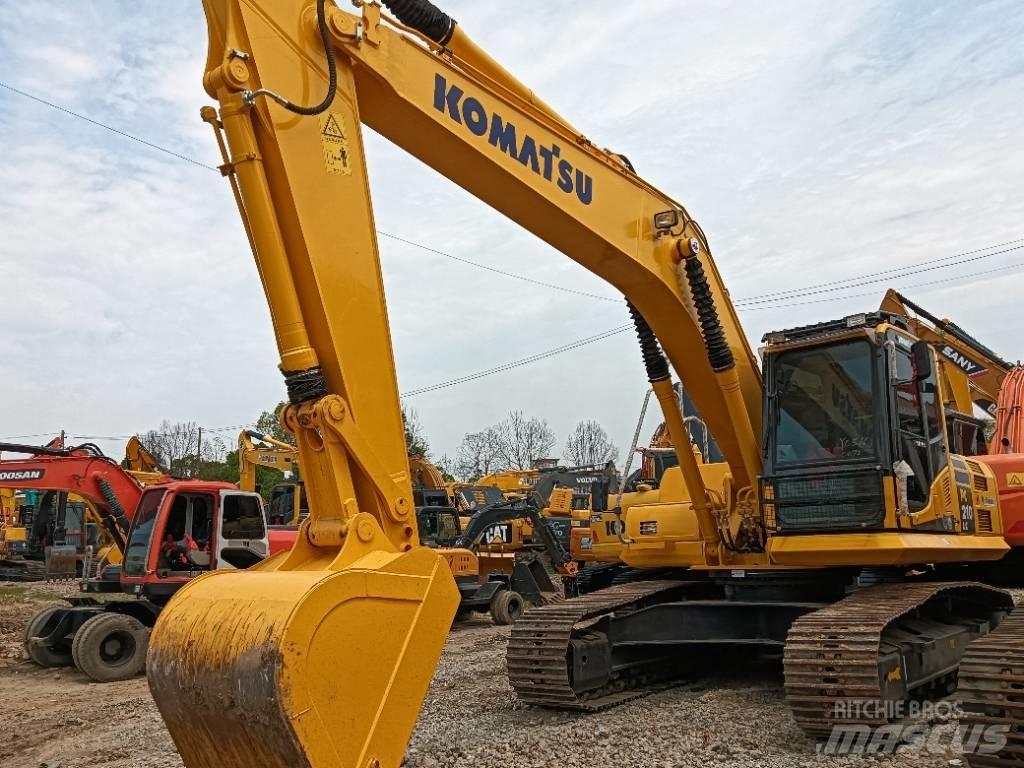 Komatsu PC 210-8 Excavadoras de cadenas