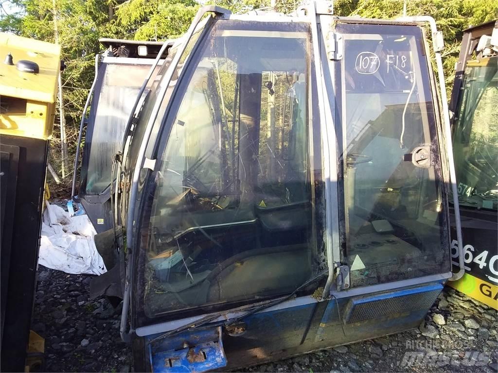 Rottne F18 Cabinas e interior
