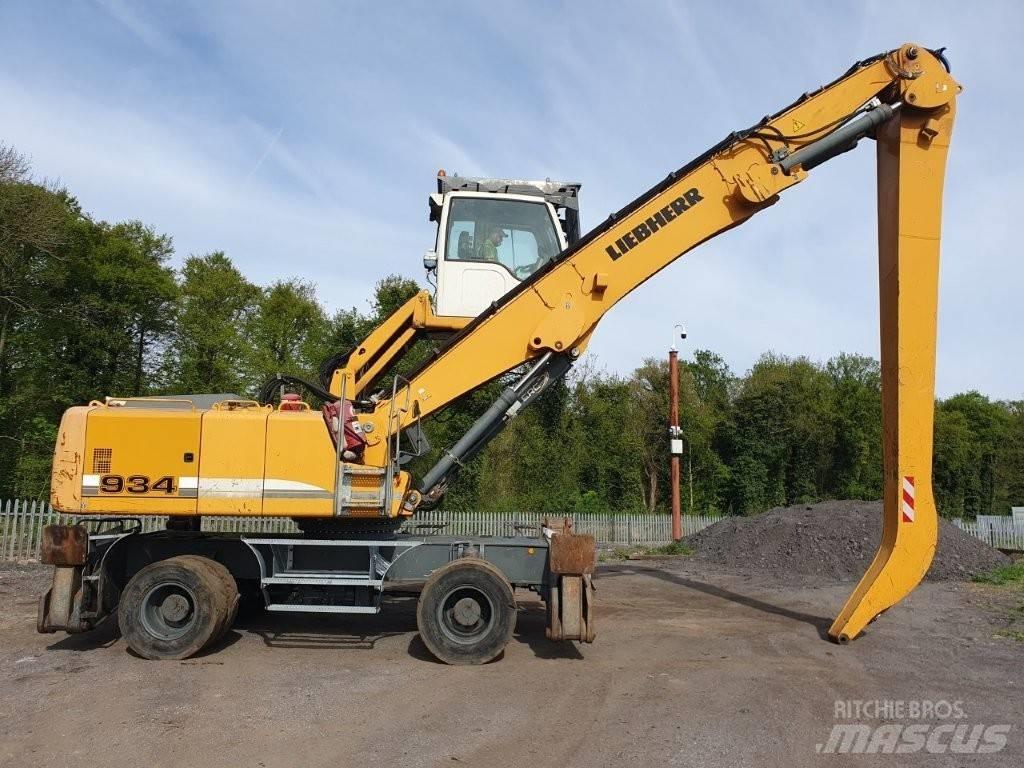 Liebherr A 934 C Excavadoras de manutención