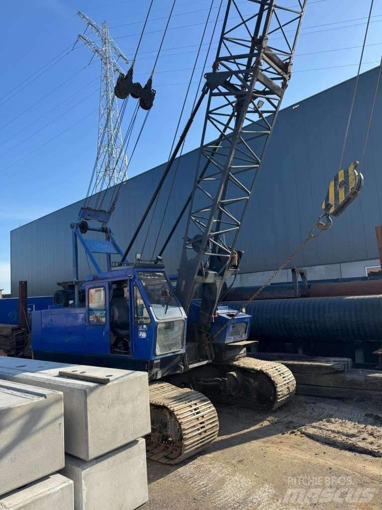 Hitachi KH 100 Grúas de oruga