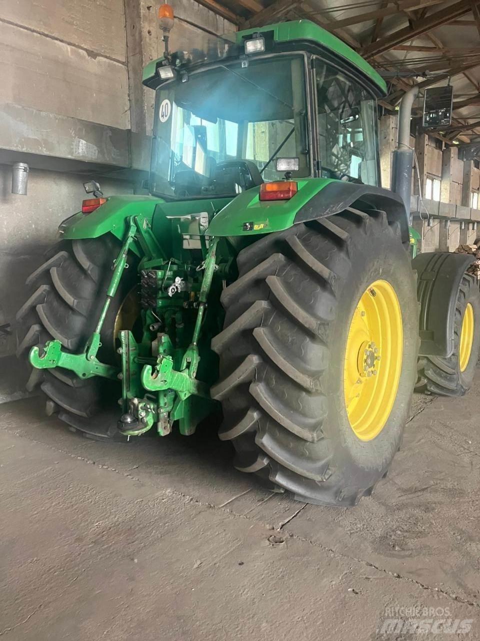 John Deere 8410 Tractores