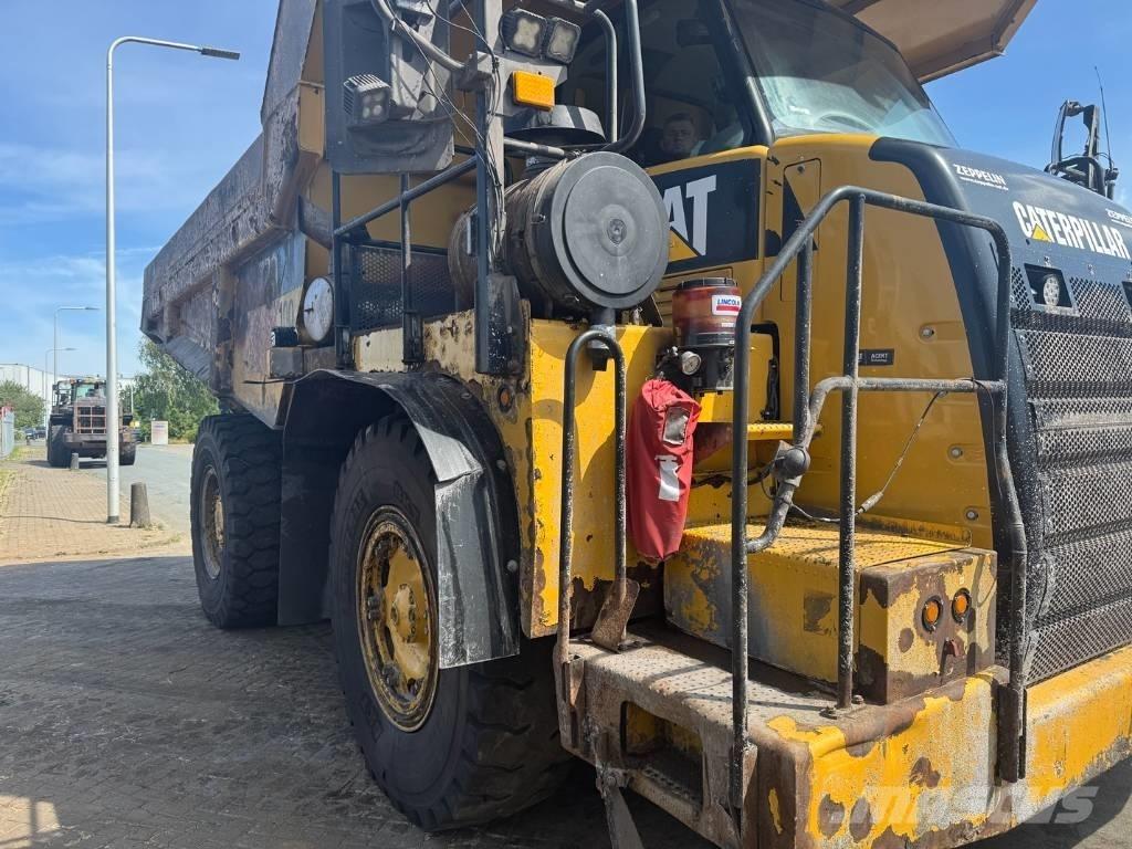 CAT 770 Dúmpers rígidos