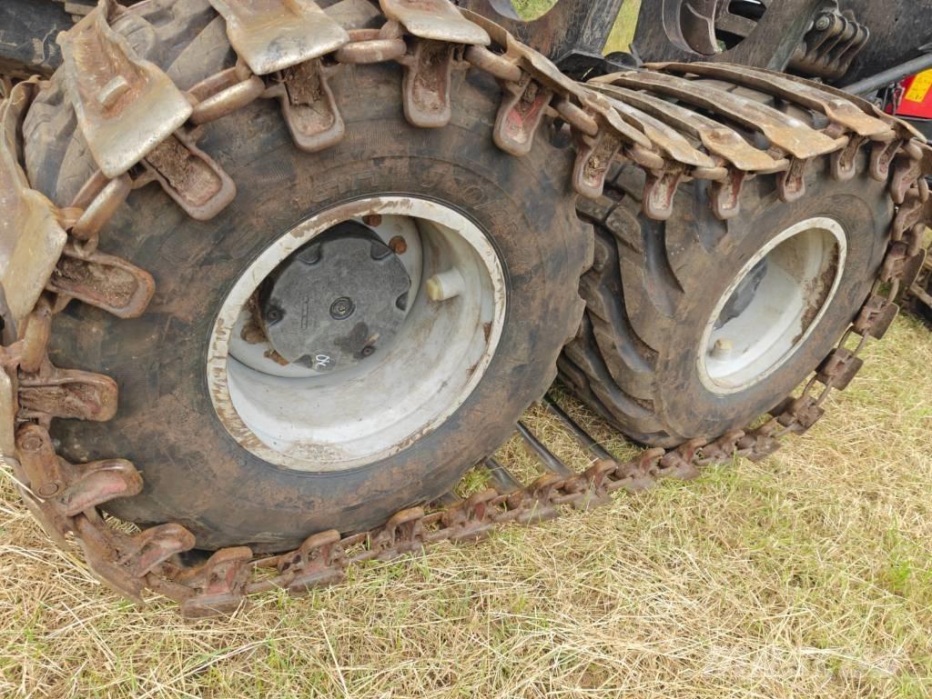 Komatsu 855 Autocargadoras