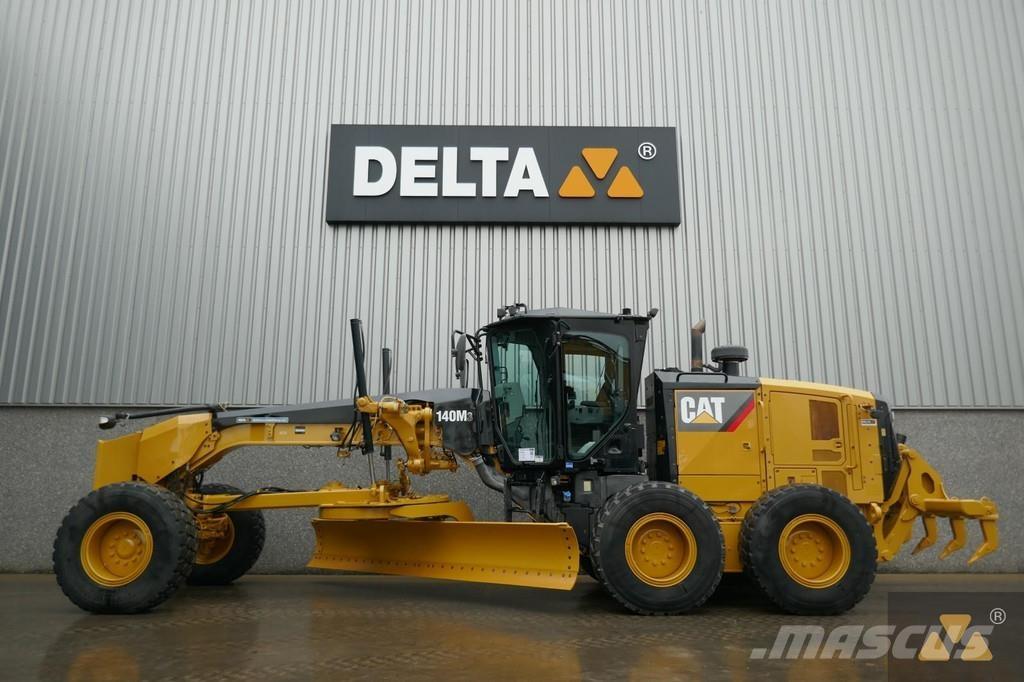 CAT 140M3 Motoniveladoras