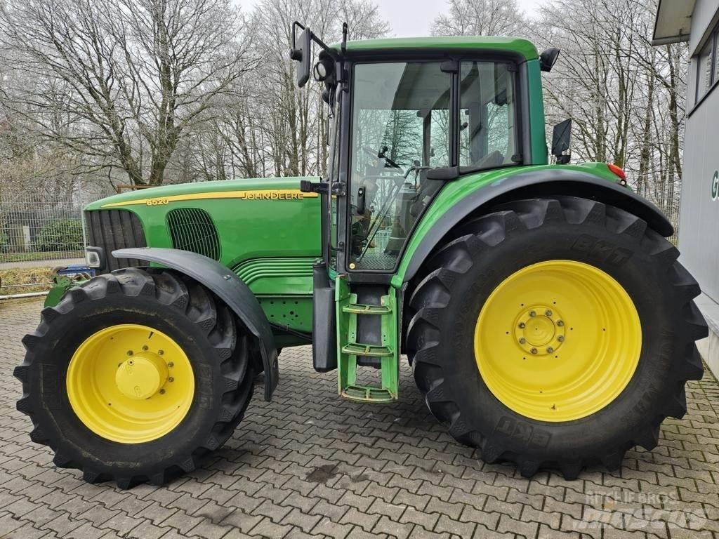 John Deere 6520 Tractores