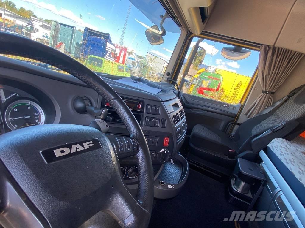 DAF FAN XF Camiones caja cerrada