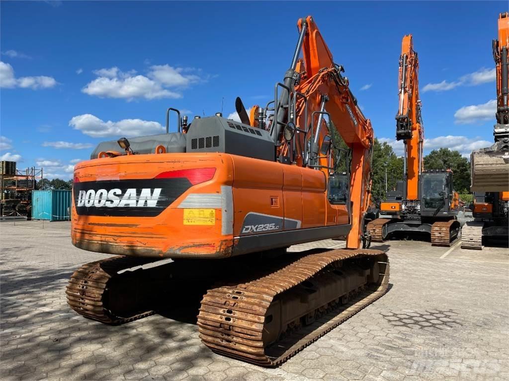 Doosan DX235LC-5 Excavadoras de cadenas