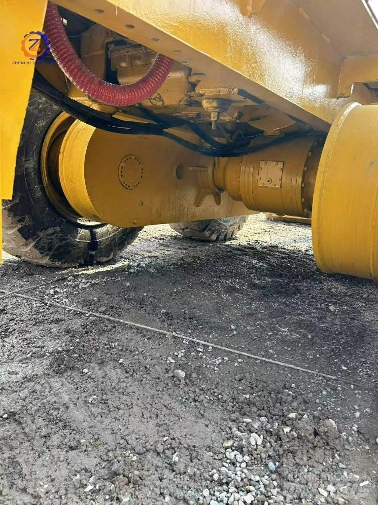 CAT 140 H Motoniveladoras