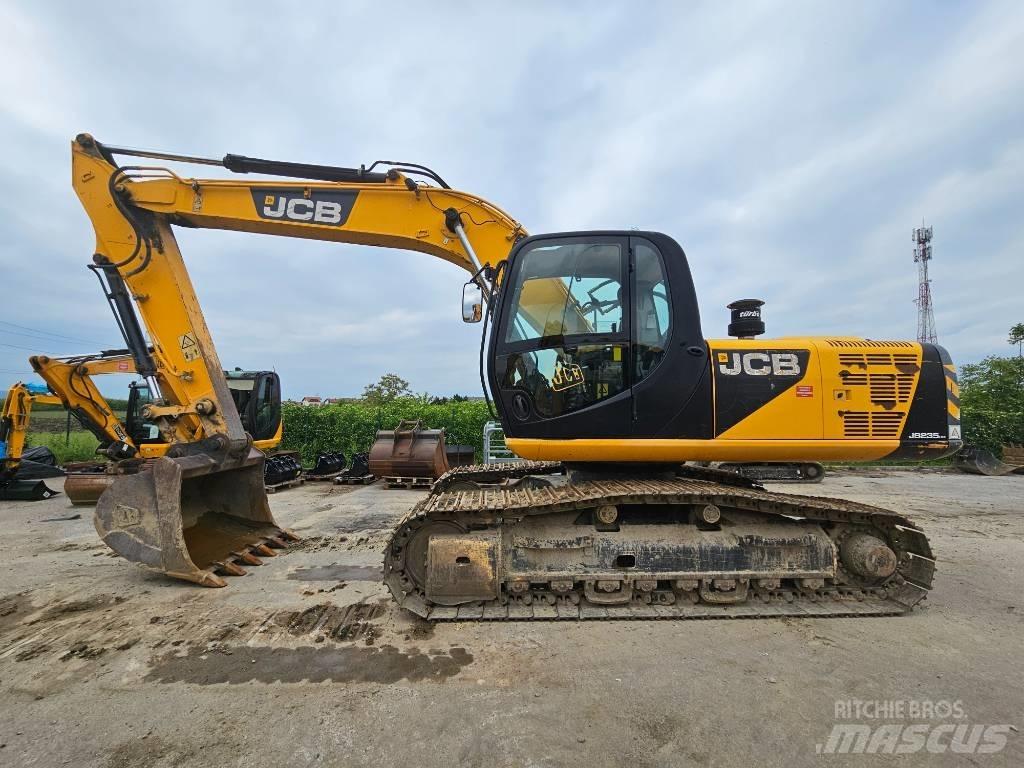 JCB 235 HD Excavadoras de cadenas
