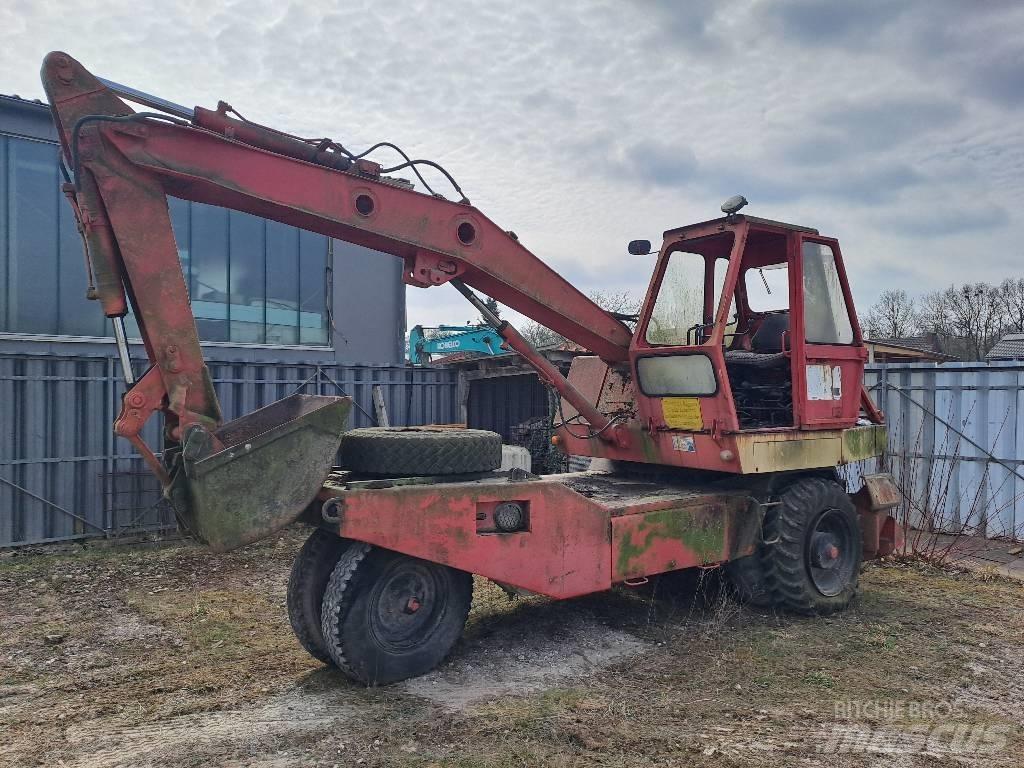Poclain TY 45 Excavadoras de ruedas