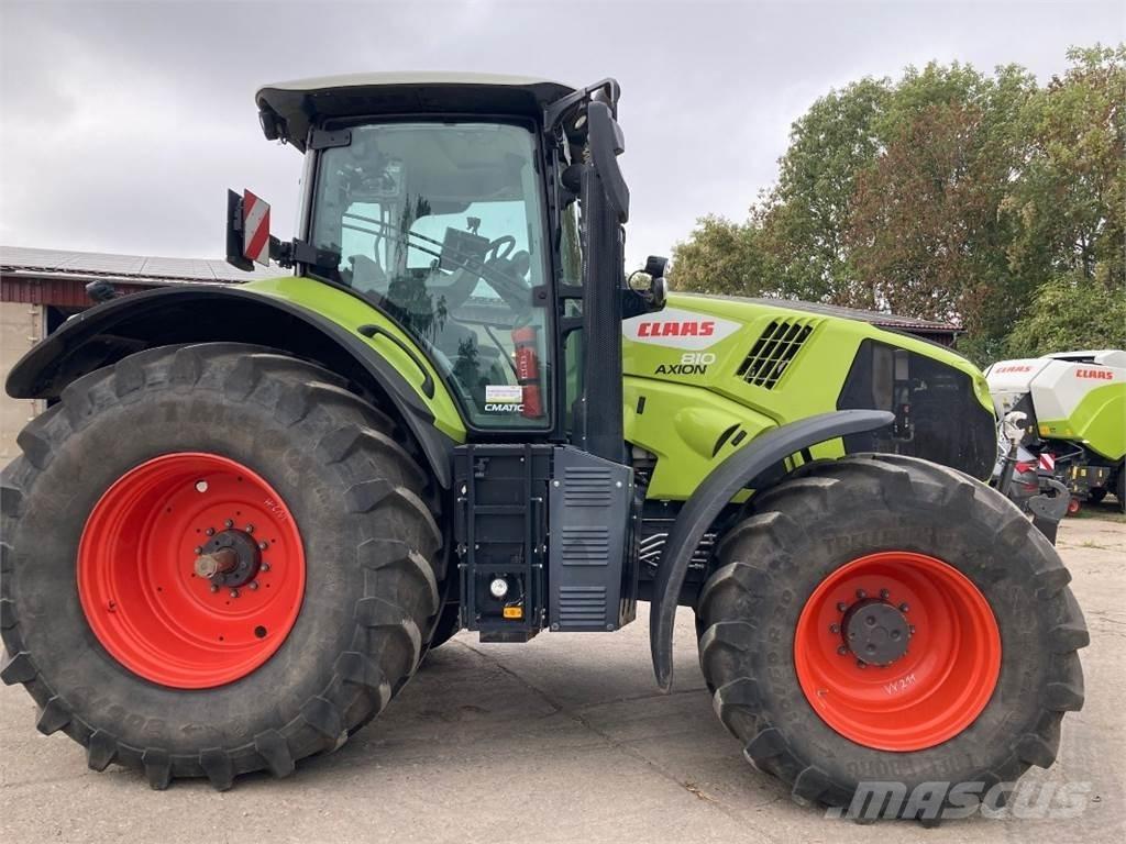 CLAAS Axion 810 Tractores