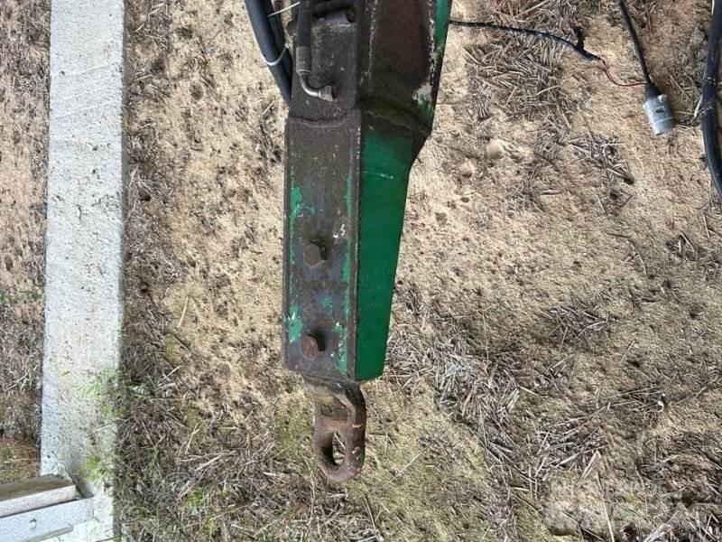 Keenan Compac 90 Tolvas de recepción