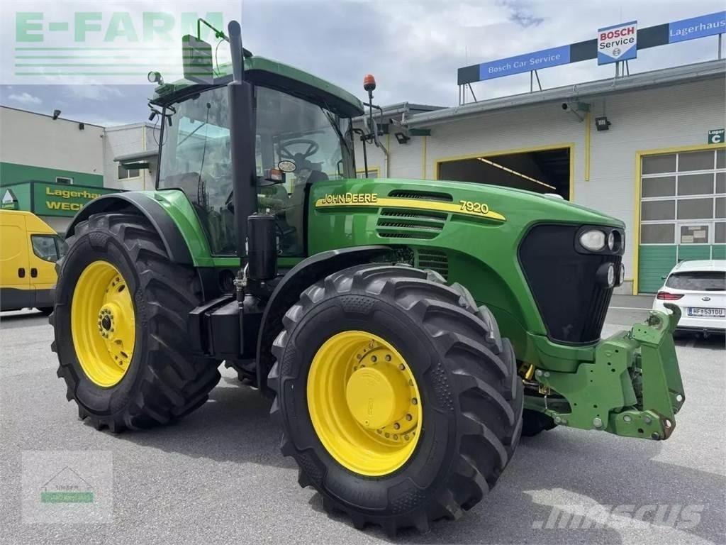 John Deere 7920 Tractores