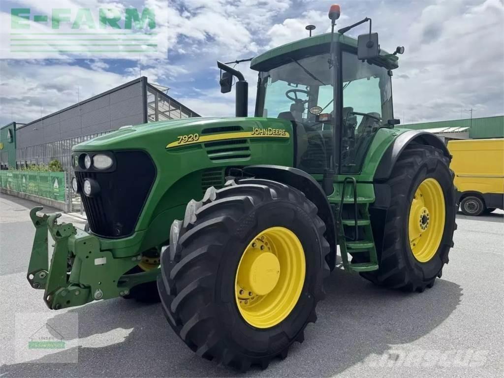 John Deere 7920 Tractores