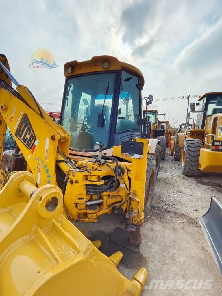 JCB 4CX Retrocargadoras