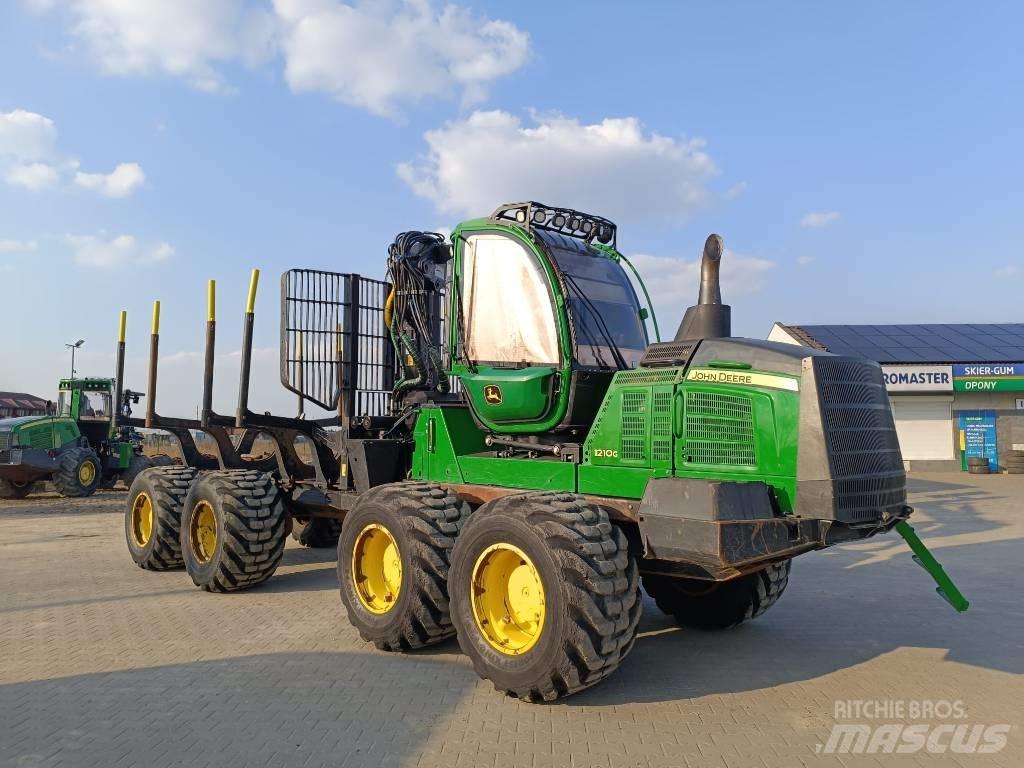 John Deere 1210 G Autocargadoras