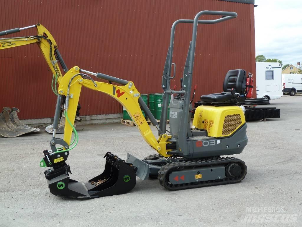 Wacker Neuson 803 Mini excavadoras < 7t