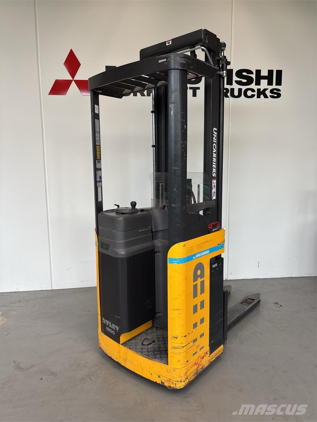 Atlet A160 Apiladores eléctricos autopropulsados