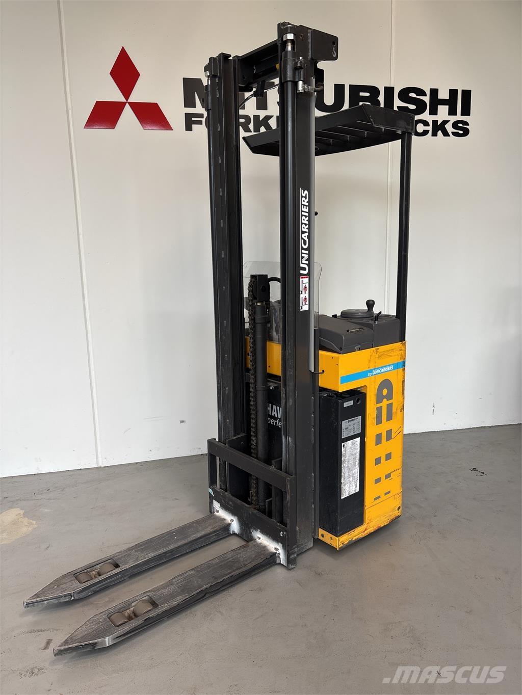 Atlet A160 Apiladores eléctricos autopropulsados