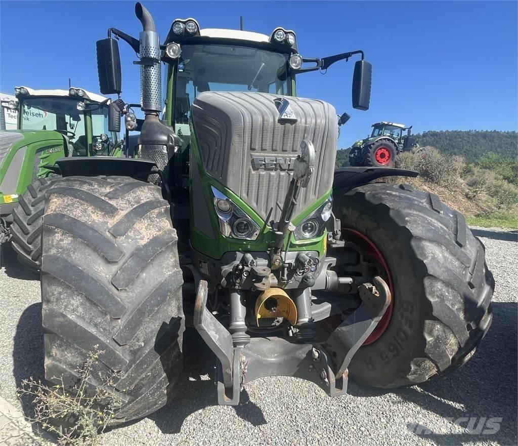 Fendt 933 Vario Tractores