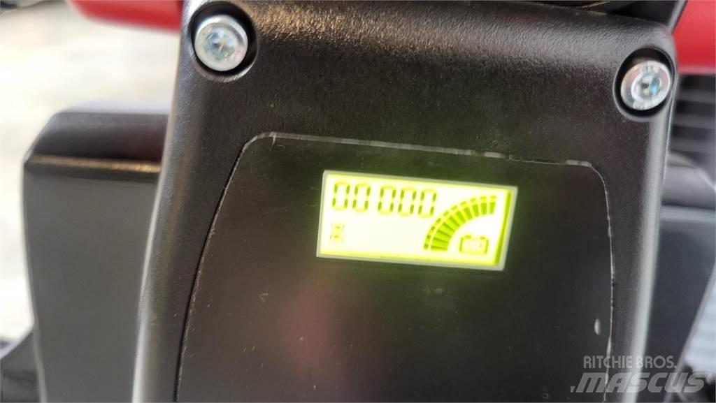  EST122 D2700 2023 Apiladores eléctricos