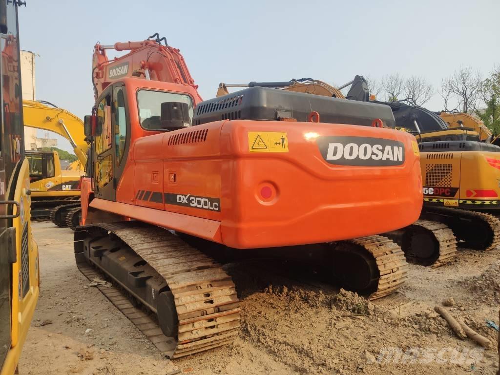 Doosan dx300 Excavadoras de cadenas