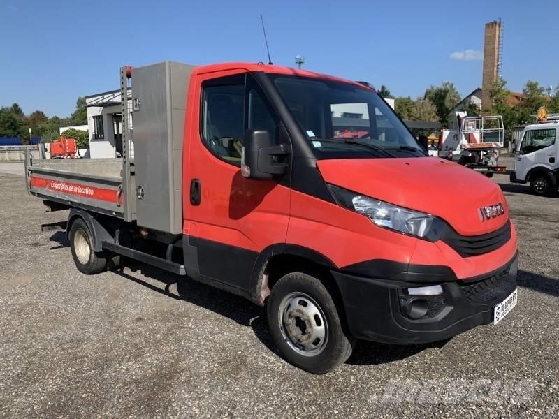 Iveco 35C12 - Tipper Camiones bañeras basculantes o volquetes