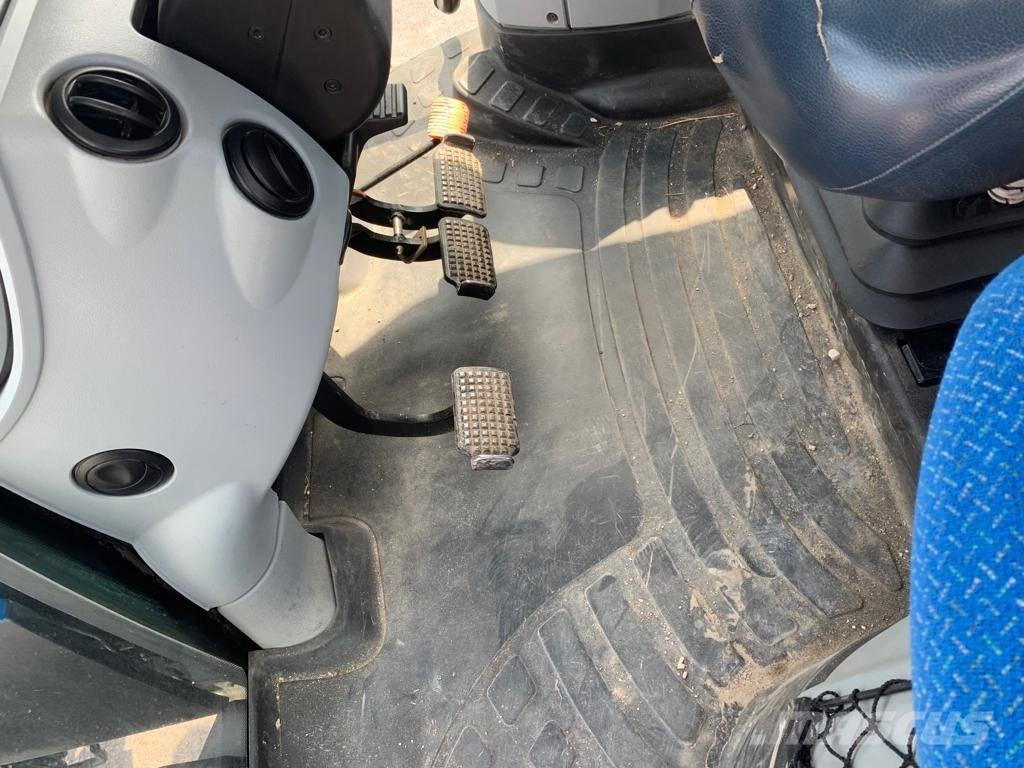 New Holland T 7.200 Tractores