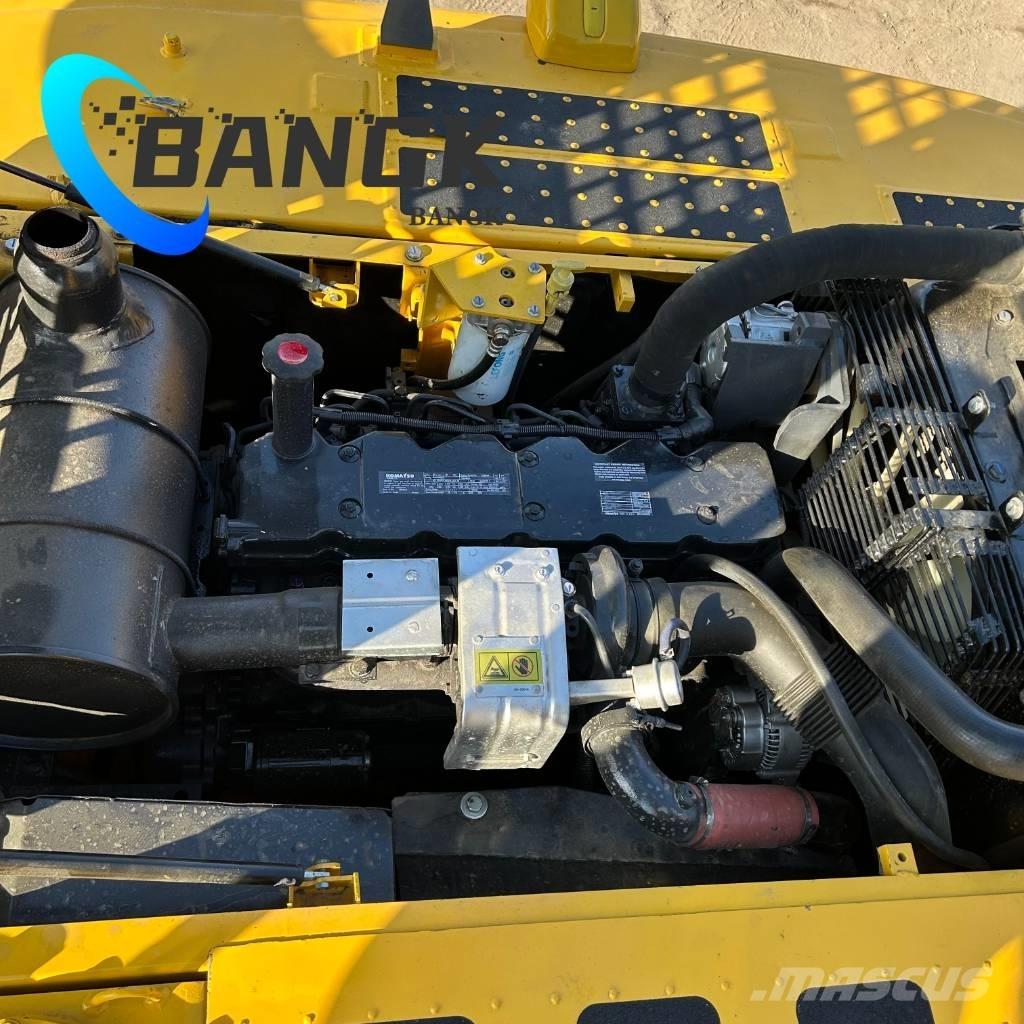 Komatsu PC 240-8 Excavadoras de cadenas