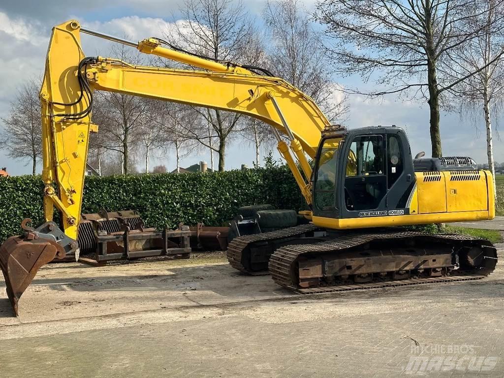 New Holland E215 Excavadoras de cadenas
