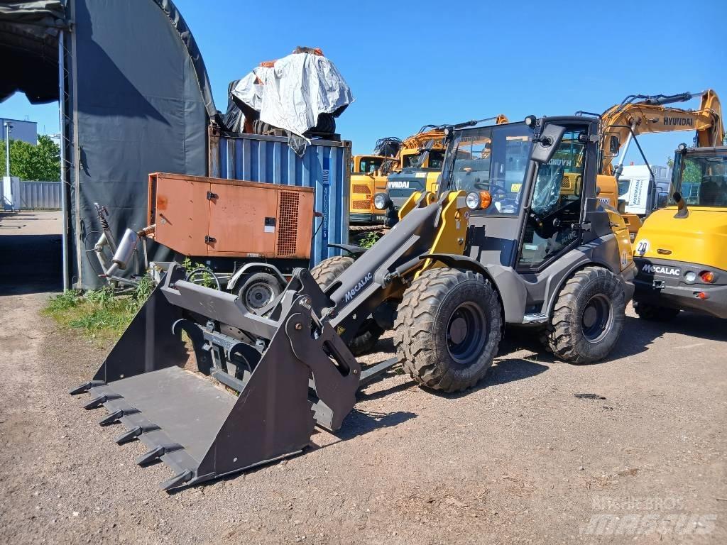 Mecalac AX 1000 Cargadoras sobre ruedas