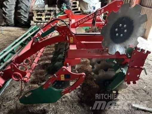 Agro Masz BT30 Gradas de discos